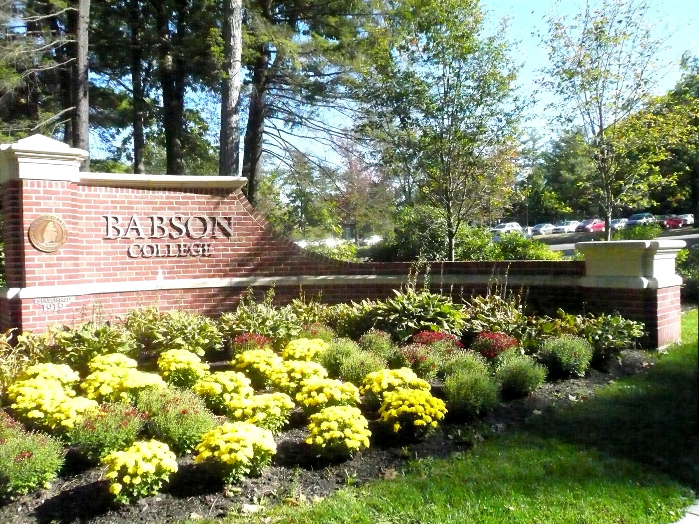 Babson College entrance in Wellesley, Massachusetts